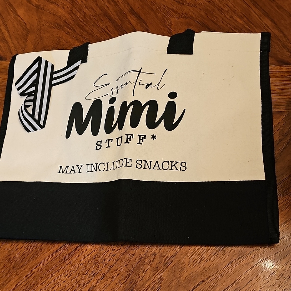 Black and White Mimi Tote Bag Grandma Gift Christmas Holiday Mothers Day BNWT